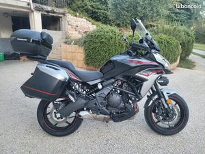 MOTO VERSYS 650
