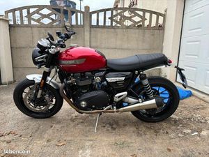 TRIUMPH SPEED TWIN 1200