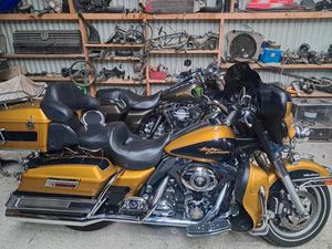 ② HARLEY DAVIDSON ELECTRA GLIDE