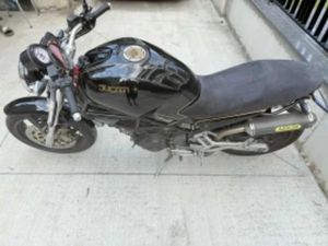 DUCATI MONSTER 750 SS