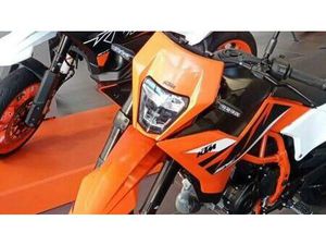 VENDO KTM 125 SMC R (2025) NUOVA A ALESSANDRIA (CODICE 9884115) - MOTO.IT