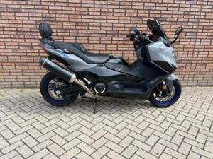 YAMAHA SCOOTER TMAX 560 ABS VOL J COSTA — MOTOREN | YAMAHA — MARKTPLAATS