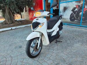 HONDA - SCOOPY SH125