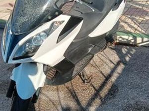 KYMCO - SÚPER DINK 300I