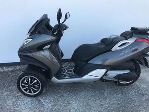 PEUGEOT - METROPOLIS 400