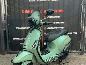 CUSTOM VESP SPRINT E5 FACELIFT BROM AMETHYST GREEN GARANTIE! — SCOOTERS | VESPA — MARKTPLAATS