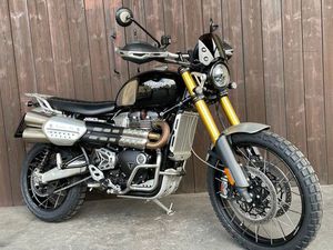 TRIUMPH SCRAMBLER 1200 XE - SERVICE NEU + GARANTIE