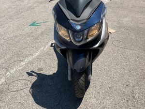 PIAGGIO X10 →