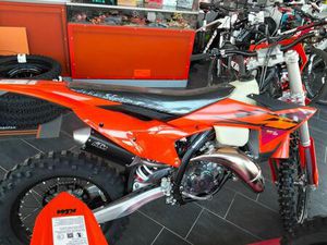 VENDO KTM 125 XC-W (2026) NUOVA A CARASCO (CODICE 9884139) - MOTO.IT