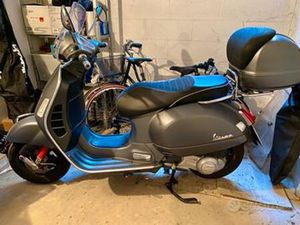 VESPA 300