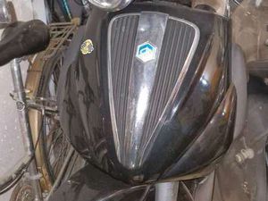PIAGGIO BEVERLY 250 CRUISER NERO