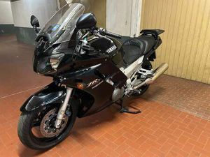 YAMAHA FJR 1300 NERO