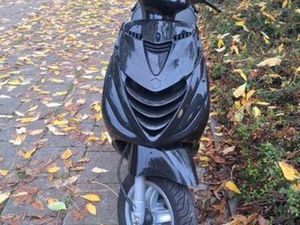 ZIP 50CC 2T - BOUWJAAR 2003 — SCOOTERS | PIAGGIO — MARKTPLAATS