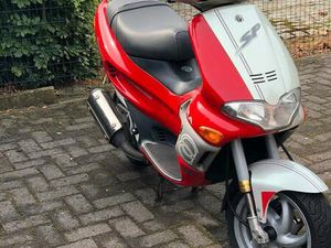 ② GILERA RUNNER 180 CC DD
