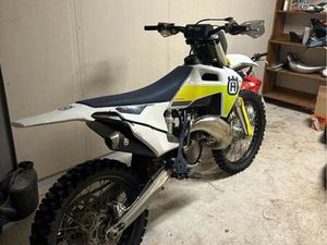 HUSQVARNA