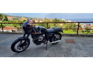 V7 CLASSIC - ALLESTIMENTO CAFE RACER