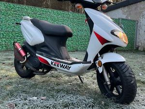 KEEWAY RY8 25ER