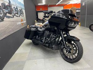 HARLEY DAVIDSON ROAD GLIDE SPECIAL M8 FLTRXS CVO STYLE