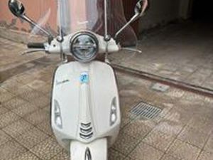 VESPA PRIMAVERA 50 - 2023