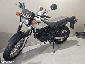 YAMAHA TW