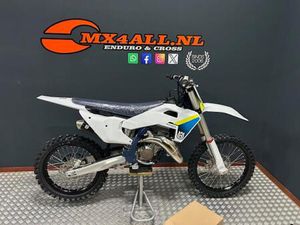 HUSQVARNA TC 125 2025 NEUFAHRZEUG / NETTO € 7.685 NO KTM 125 SX