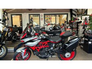 VENDO MV AGUSTA TURISMO VELOCE 800 LUSSO (2021 - 22) USATA A RIETI (CODICE 9884237) - MOTO.IT