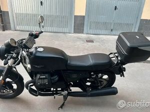 MOTO GUZZI V7 III STONE ABS