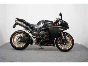 YAMAHA YZF-R1 ZWART