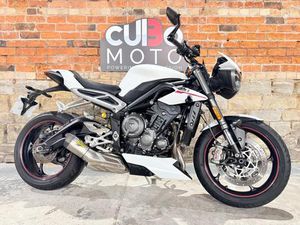 TRIUMPH STREET TRIPLE 765 RS 765 CC