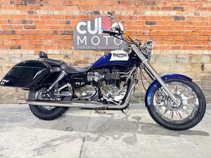 TRIUMPH BONNEVILLE AMERICA 865 CUSTOM CRUISER 865 CC