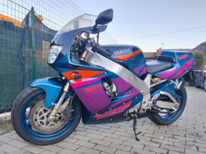 YAMAHA YZF 750, 6900 KM