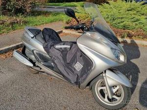 YAMAHA MAJESTY 400 - 2004