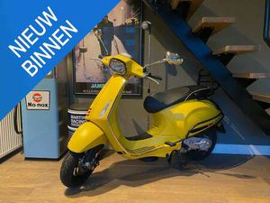 VESPA SPRINT 4T GIALLO BROMFIETS GEEL