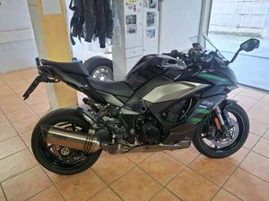 KAWASAKI NINJA 1000SX TOURER