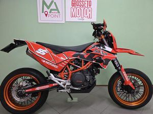 VENDO KTM 690 SMC R (2012 -17) USATA A GROSSETO (CODICE 9884327) - MOTO.IT