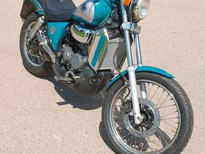 APRILIA RED ROSE 125 *SELTEN*