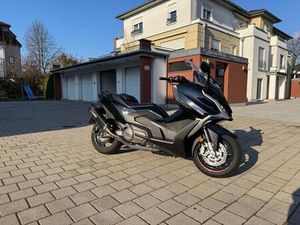 KYMCO AK 550I PREMIUM – SCHWARZ – TOP ZUSTAND!