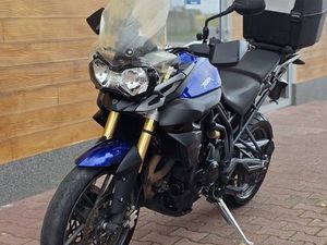 TRIUMPH TIGER 800 LESZNO