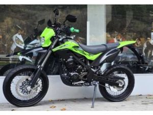 KAWASAKI D-TRACKER