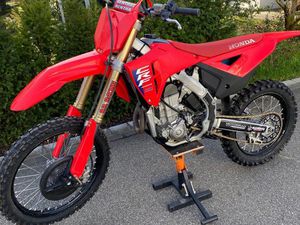 YAMAHA YZ 250