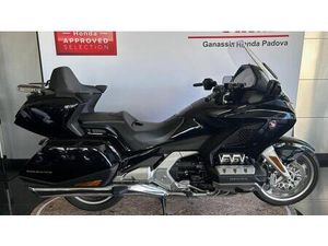 VENDO HONDA GL 1800 GOLD WING TOUR DTC (2018 - 20) USATA A CADONEGHE (CODICE 9883998) - MOTO.IT
