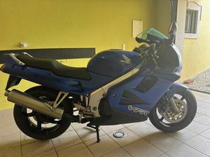 HONDA VFR 750F (RC36) V4 CASCAIS E ESTORIL