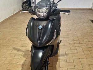 PIAGGIO BEVERLY 400 HPE ABS SPORT NERO