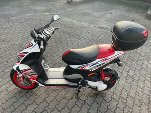 PIAGGIO NRG MOTORROLLER