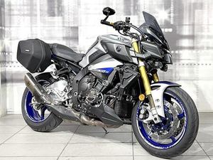VENDO YAMAHA MT-10 SP (2017 - 20) USATA A CASALGRASSO (CODICE 9883921) - MOTO.IT