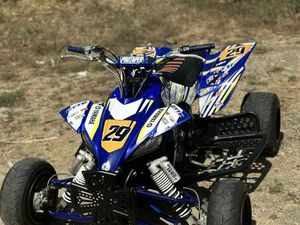 YAMAHA YFZ 450 MATRICULADA MOREIRA
