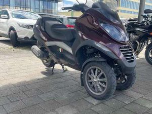 PIAGGIO MP3 250