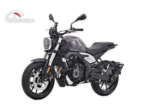 VOGE 525 AC, ZÁRUKA 4 ROKY, NÍZKÁ SPOTŘEBA, KONTROLA TLAKU V