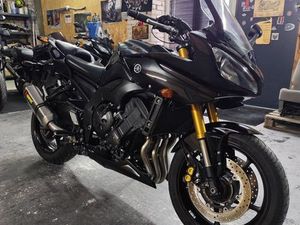 YAMAHA FZ8 FAZER 800 CZEMIERNIKI