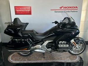 HONDA GL 1800 GOLD WING TOUR DCT